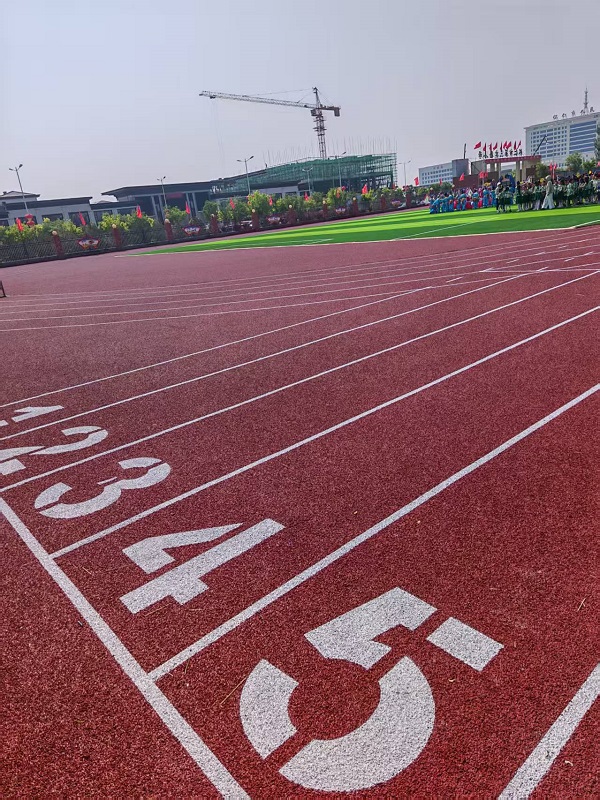 懷仁市第三實(shí)驗(yàn)小學(xué) (4).jpg