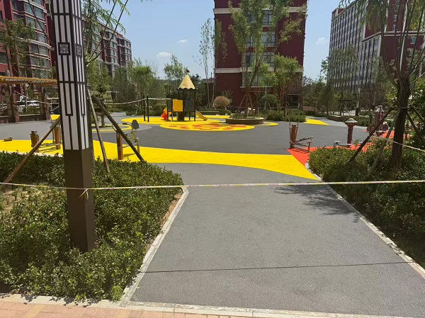 離石高級中學(xué)附屬院 (8).jpg